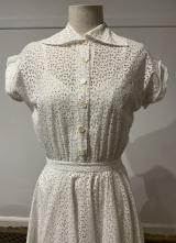 1950’s White broderie anglaise dress/34-36