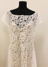 1930’s-style White high-low lace gown/40