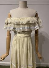 1970’s Yellow/cream pleated cotton gown/36-38