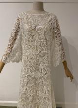 White ornated lace gown/42