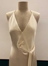 Ivory crepe satin draped gown/36-38