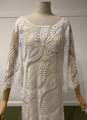 1930s-style White floral lace gown/38-40
