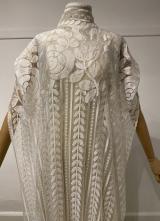 1970’s-style Ivory lace caftan gown/38-40