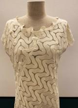 1930’s-style Ivory waves-lace gown/38