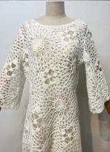 1960’s-style White tulle dress with wool embroidery/40