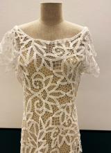 1930’s-style White battenburg lace-mix gown/38